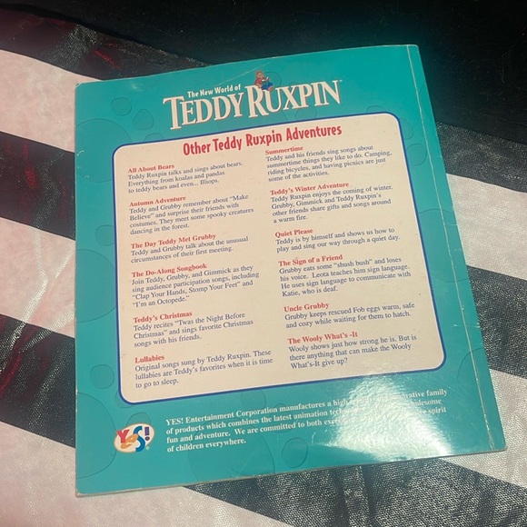 The New World of Teddy Ruxpin: The Day Teddy Met Grubby by Baron, Phil 1985 - Picture 3 of 3